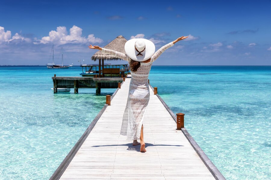Experiences hero – Zanzibar jetty